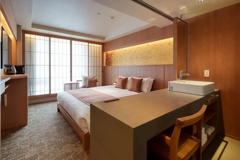 *** Hotel Kaya Kyoto Nijo Castle, BW Signature Collection Japonia